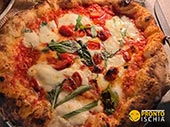 Le Migliori Pizzerie di Ischia: Piccola Guida per Amanti della Pizza 14